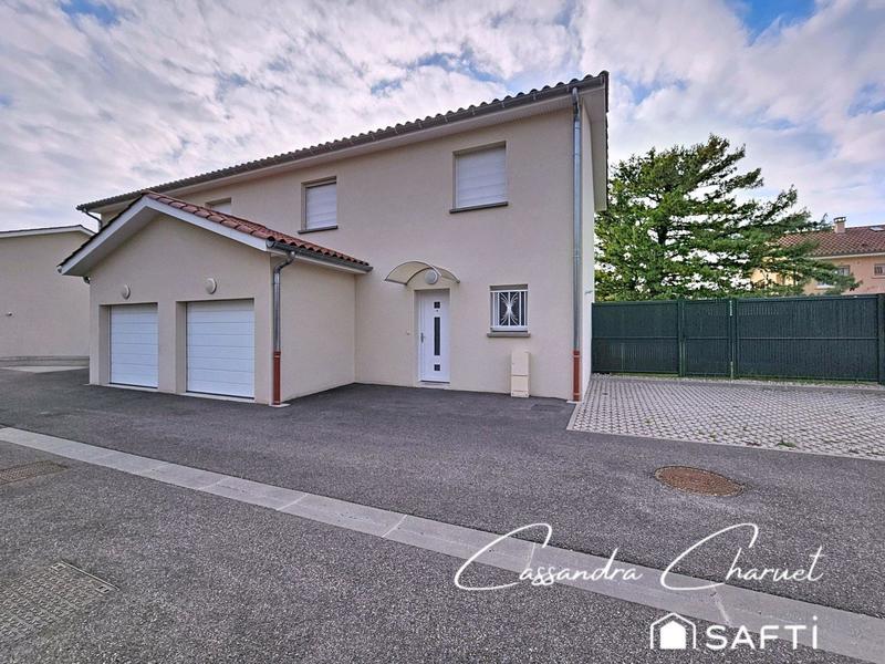 Maison de ville - 80 m² - 4 pièces