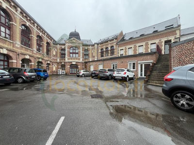 Appartement - 138 m² - 6 pièces