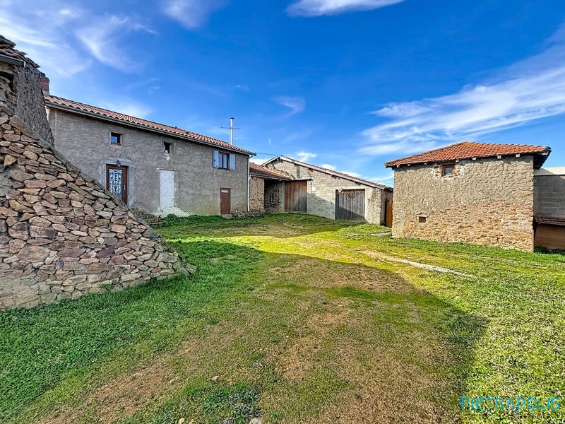 Maison - 198 m² - 8 pièces