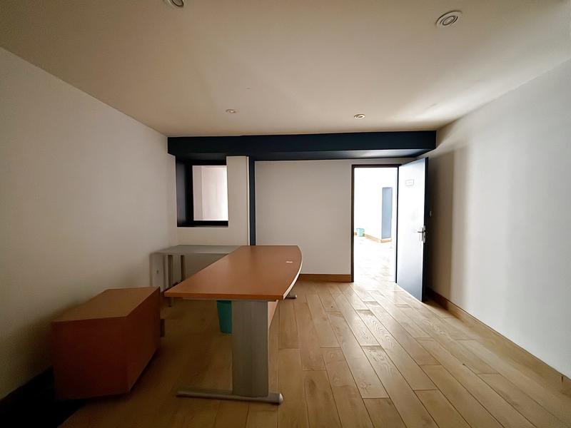 Local commercial - 120 m²