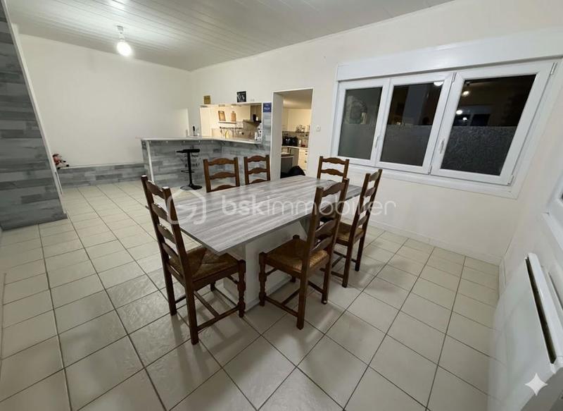 Maison - 160 m² - 7 pièces