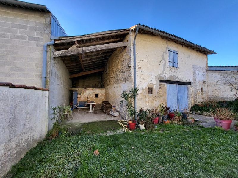 Maison ancienne - 165 m² - 7 pièces
