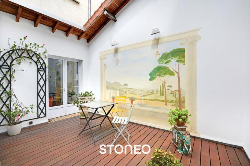 Appartement ancien - 186 m² - 7 pièces