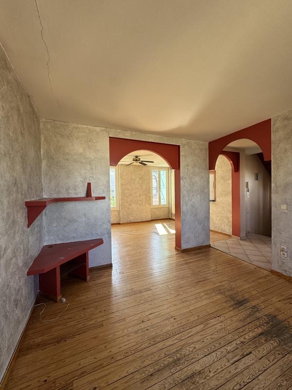 Maison - 156 m² - 7 pièces