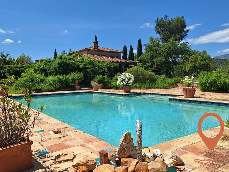 Viager - Villa - 272 m² - 6 pièces