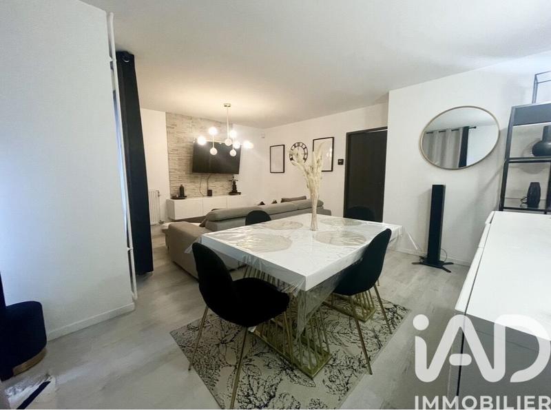 Duplex - 101 m² - 5 pièces