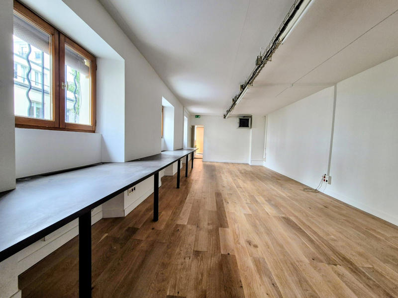 Bureau - 50 m² - 2 pièces