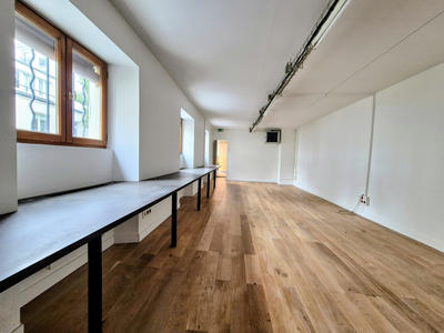 Bureau - 50 m² - 2 pièces