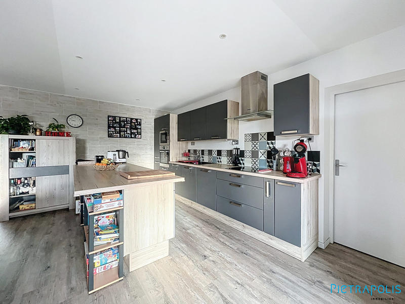 Maison - 105 m² - 4 pièces