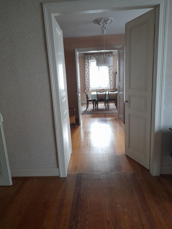 Appartement ancien - 95 m² - 4 pièces