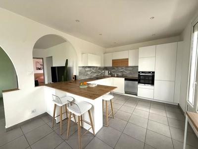 Maison - 115 m² - 5 pièces