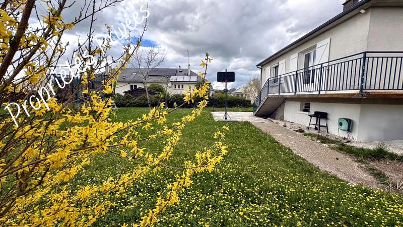 Maison - 101 m² - 7 pièces