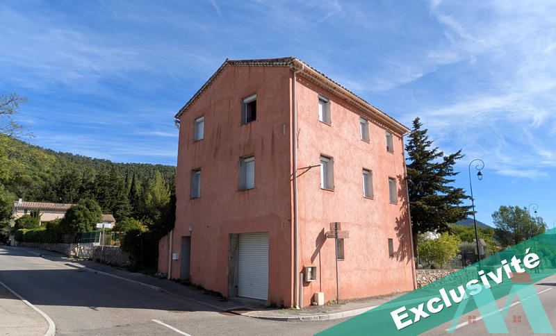 Maison - 137 m² - 4 pièces