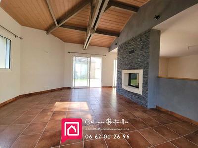 Maison - 156 m² - 7 pièces