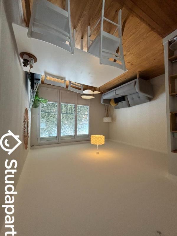 Chambre - 11 m² - 1 pièce