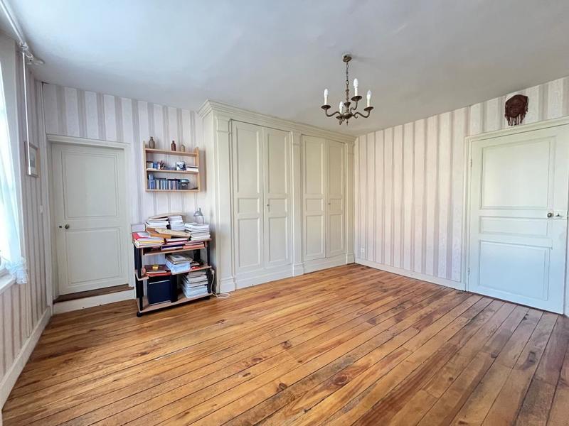 Maison - 145 m² - 5 pièces