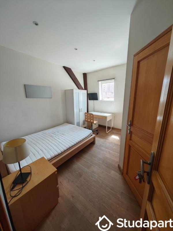 Chambre - 15 m² - 1 pièce