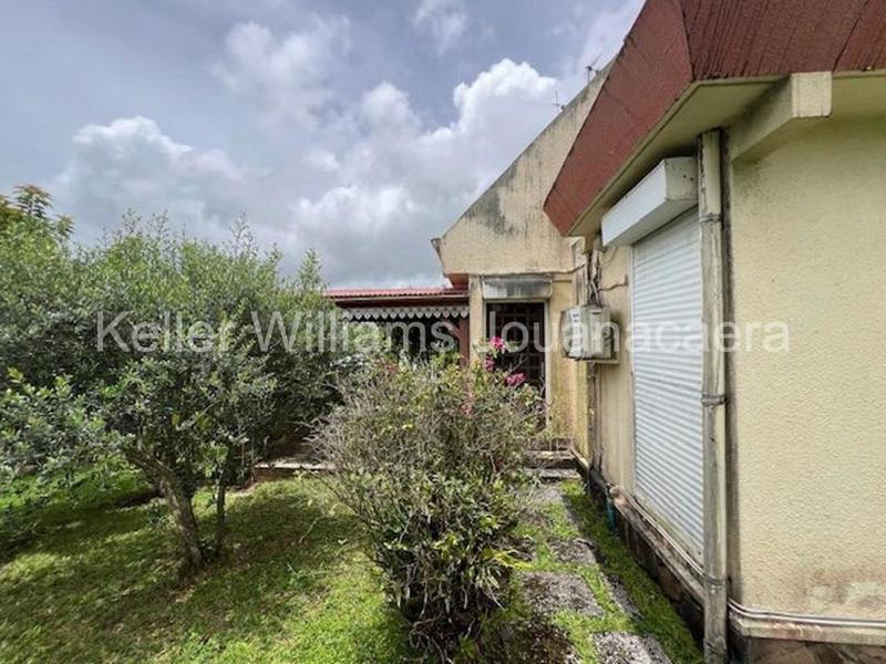 Villa - 179 m² - 9 pièces