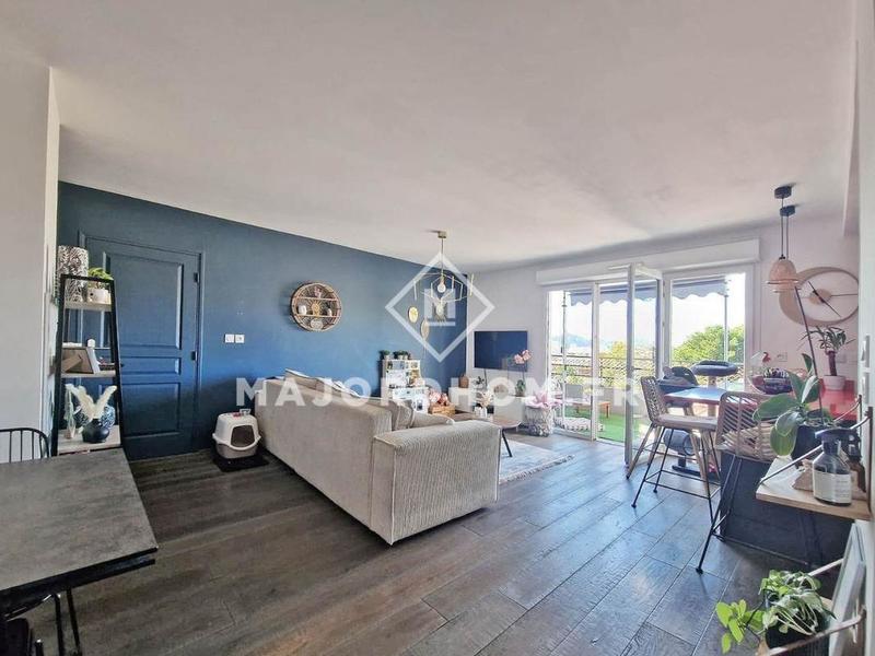 Appartement - 84 m² - 4 pièces