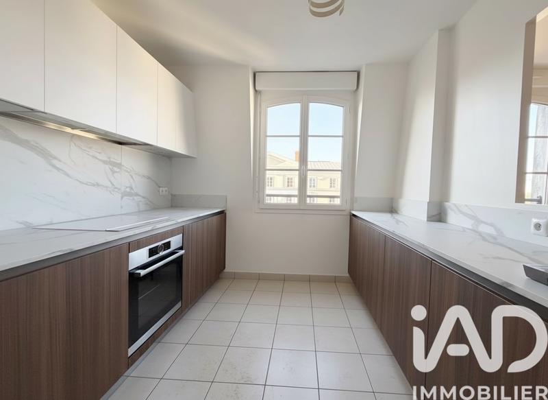 Appartement - 111 m² - 5 pièces