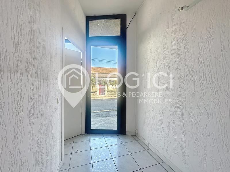 Local d'activités - 20 m² - 2 pièces