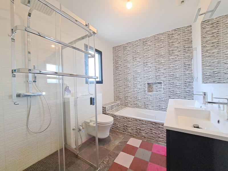 Maison d'architecte - 119 m² - 6 pièces