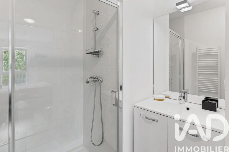 Appartement - 90 m² - 4 pièces