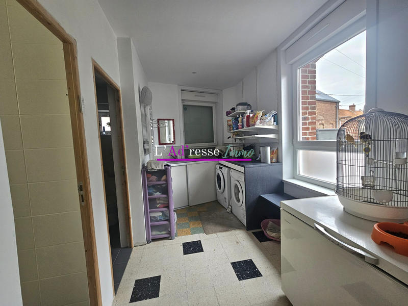 Maison traditionnelle - 194 m² - 9 pièces