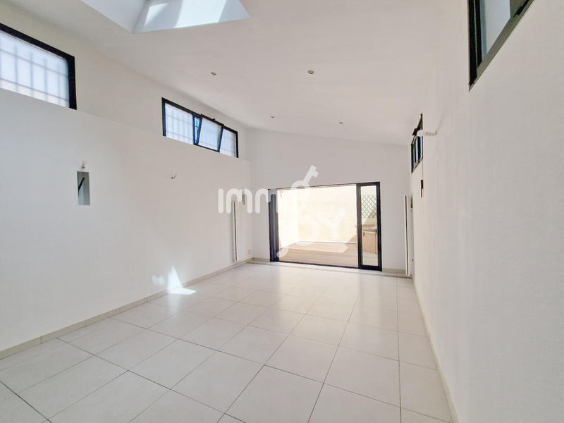 Maison - 159 m² - 5 pièces