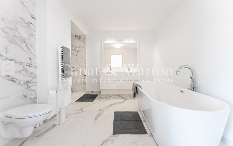 Appartement - 148 m² - 4 pièces