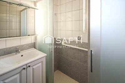 Maison - 200 m² - 15 pièces