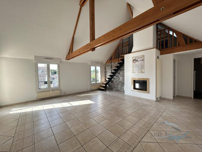 Appartement - 87 m² - 4 pièces