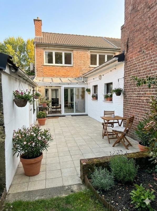 Maison - 147 m² - 7 pièces