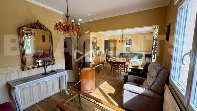 Maison - 139 m² - 7 pièces