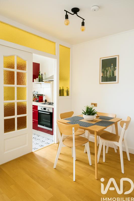 Maison - 90 m² - 5 pièces