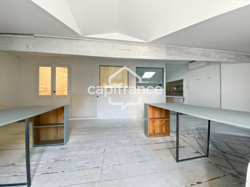 Immeuble - 245 m² - 8 pièces