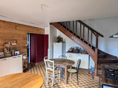 Maison - 148 m² - 6 pièces