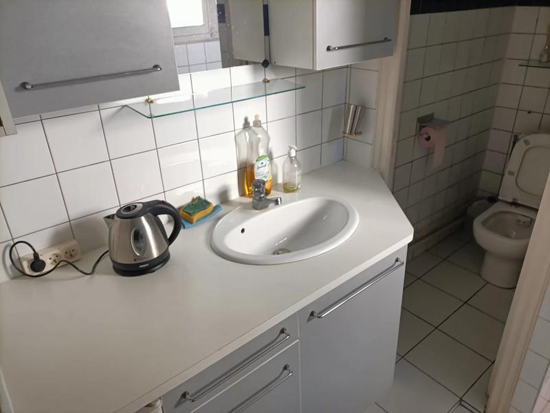 Local commercial - 42 m² - 2 pièces