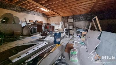 Appartement - 96 m² - 3 pièces