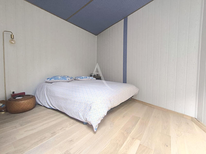 Maison - 96 m² - 5 pièces