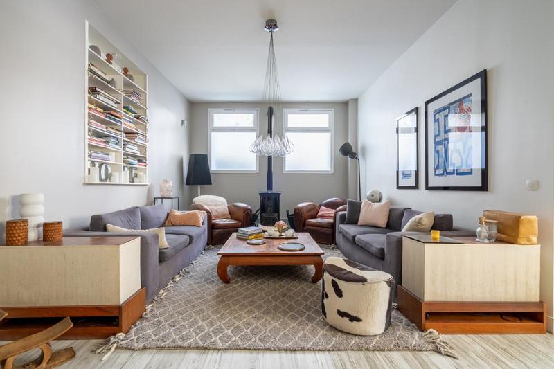 Maison - 259 m² - 10 pièces