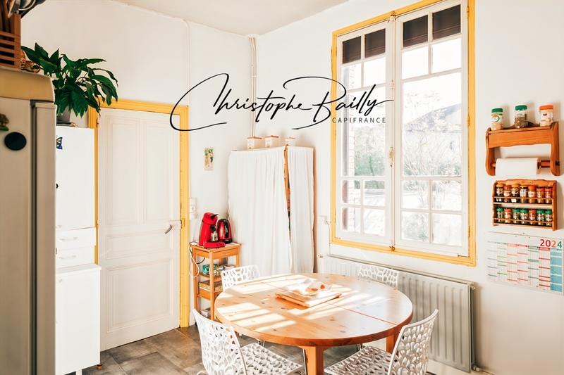 Maison traditionnelle - 101 m² - 6 pièces