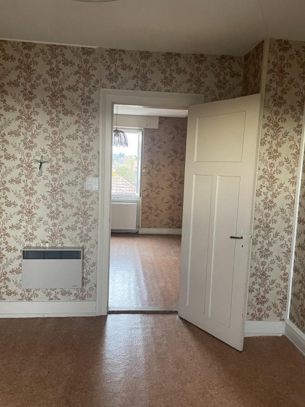 Maison - 93 m² - 5 pièces