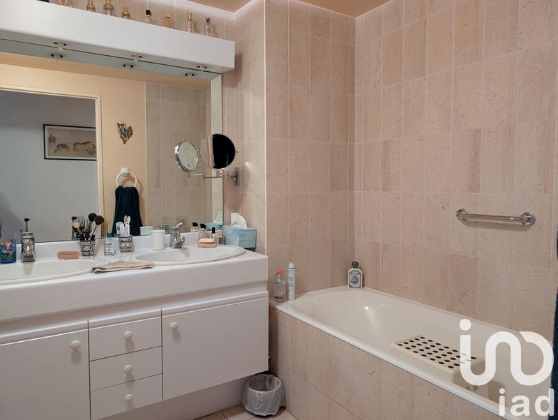 Appartement - 95 m² - 4 pièces