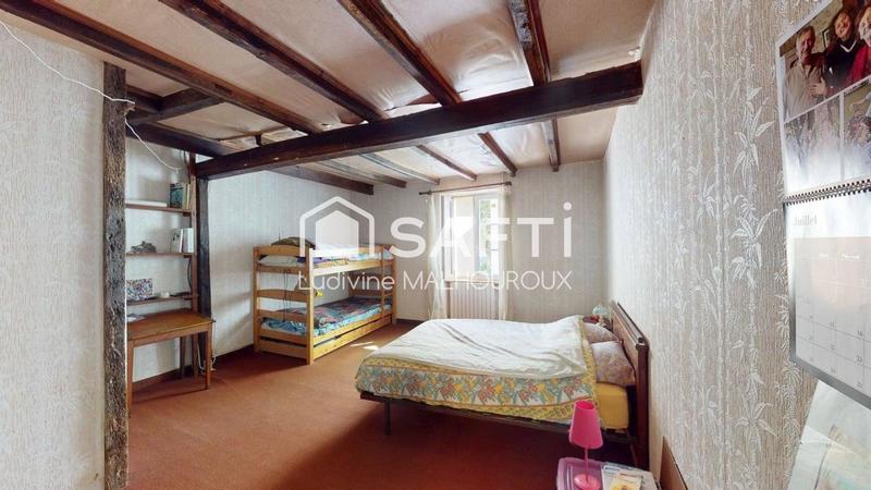 Maison - 221 m² - 6 pièces