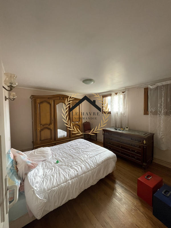 Maison - 77 m² - 5 pièces