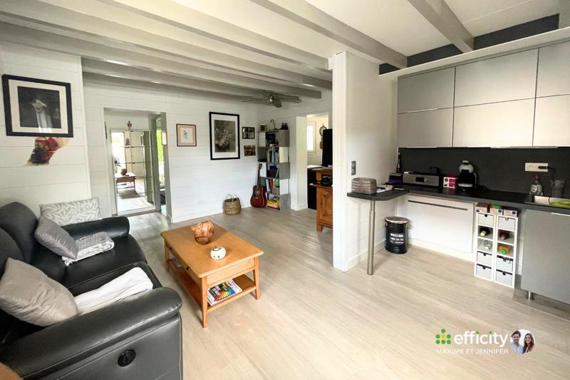 Maison - 92 m² - 5 pièces