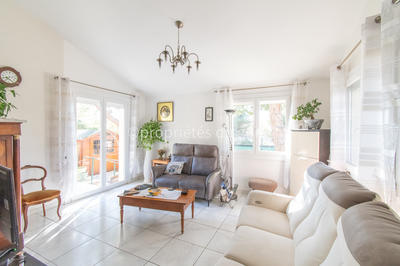 Maison - 98 m² - 4 pièces