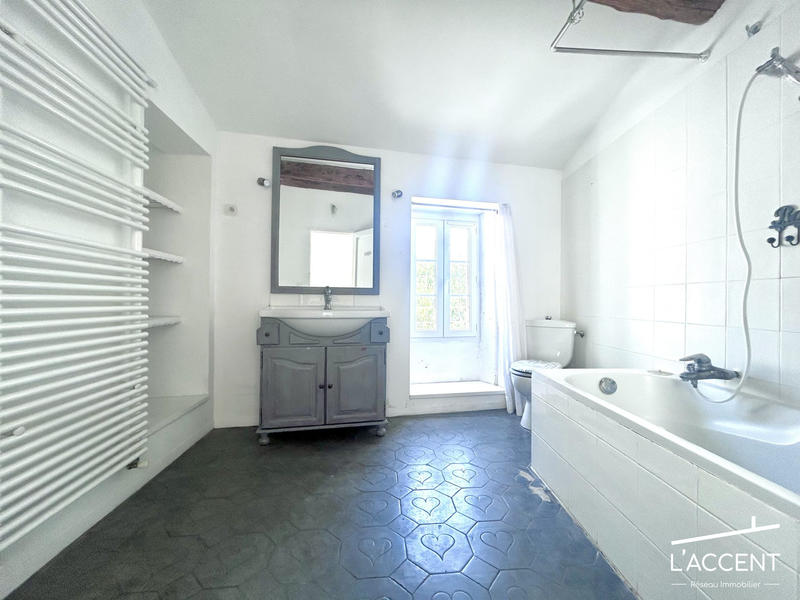 Maison - 188 m² - 5 pièces