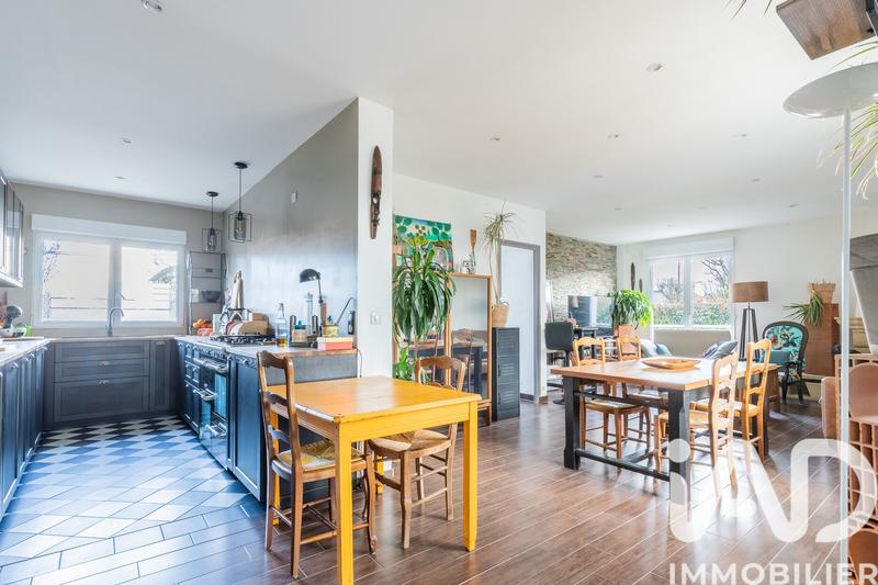 Maison - 145 m² - 7 pièces